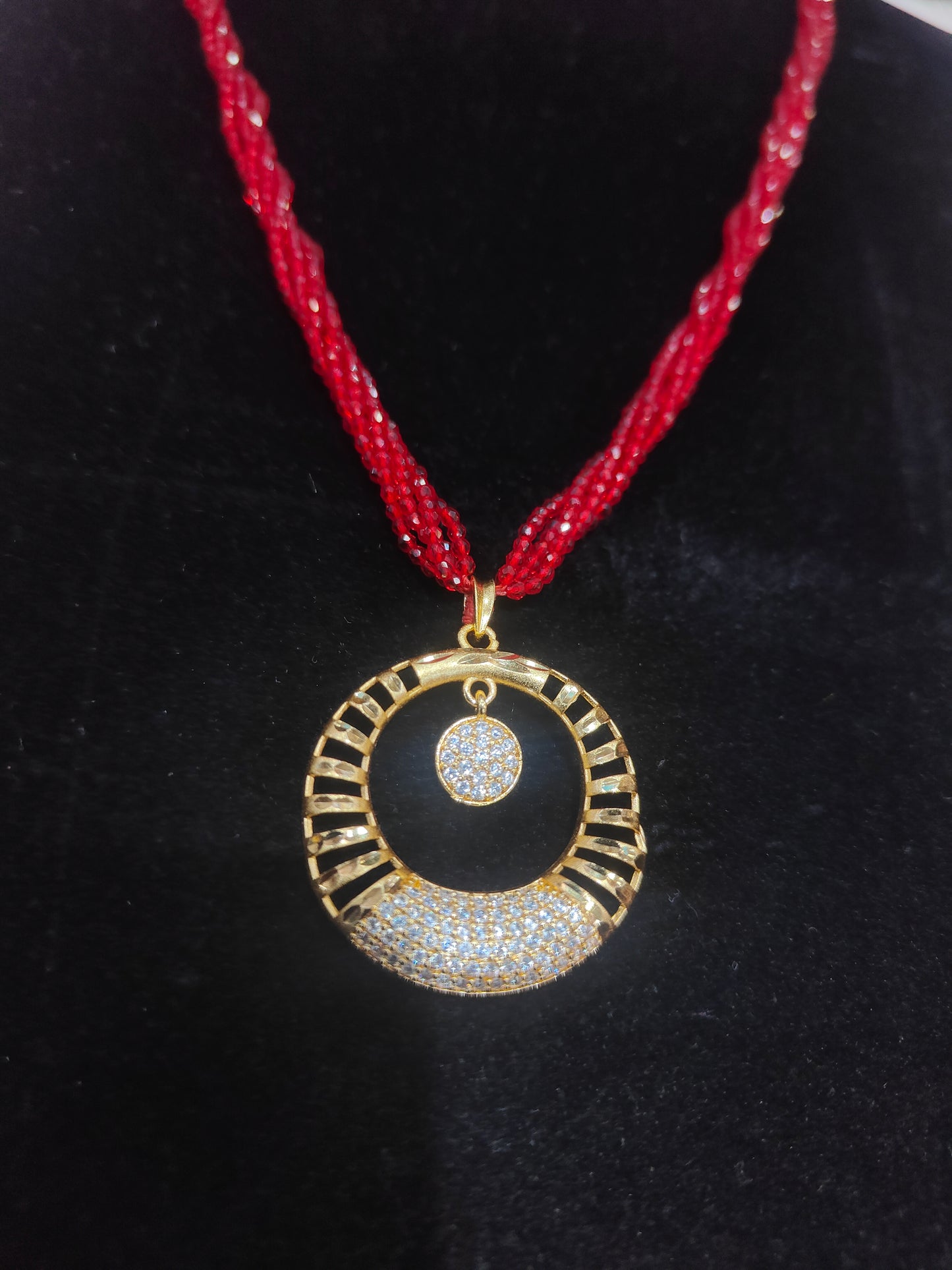 Hydro Necklace