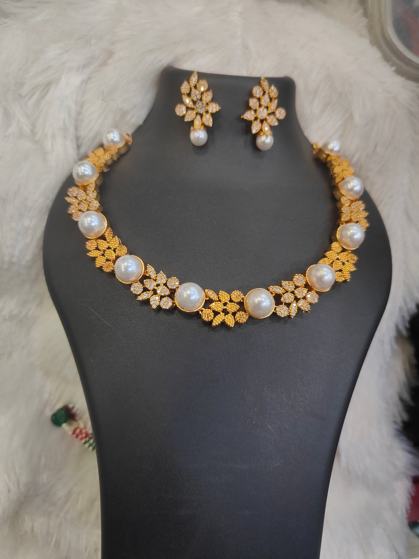 Pear Necklace 1900