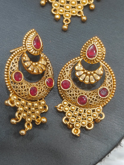 red_chandbali_locket_1640